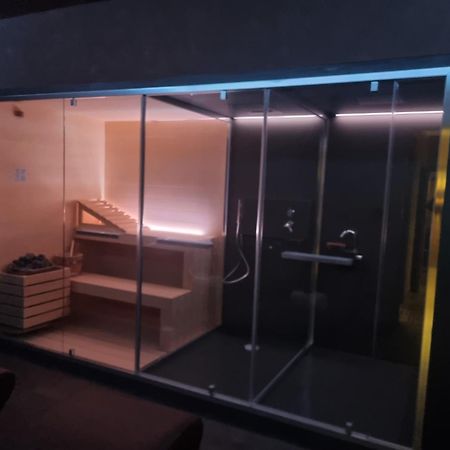 Domus Fieschi Rooms Genoa Bagian luar foto