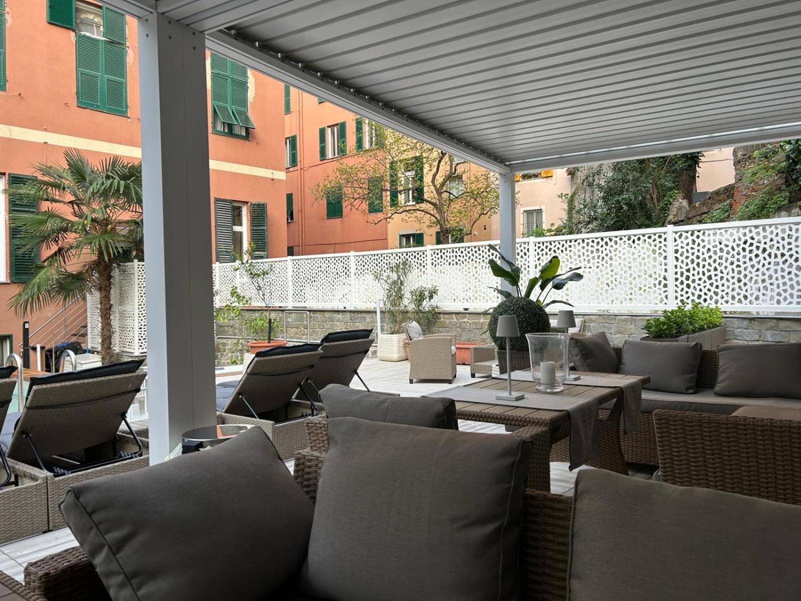Domus Fieschi Rooms Genoa Bagian luar foto